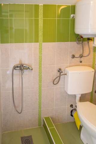 Апартаменты Apartments Vila Masha Петровац Апартаменты-студио-13