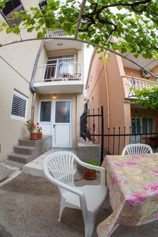 Апартаменты Apartments Vila Masha Петровац Апартаменты-студио-8