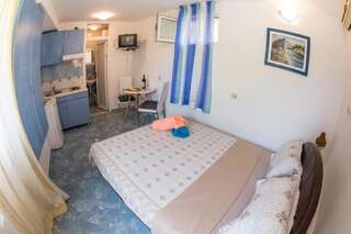 Апартаменты Apartments Vila Masha Петровац Апартаменты-студио-12