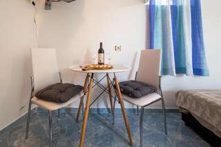 Апартаменты Apartments Vila Masha Петровац Апартаменты-студио-17